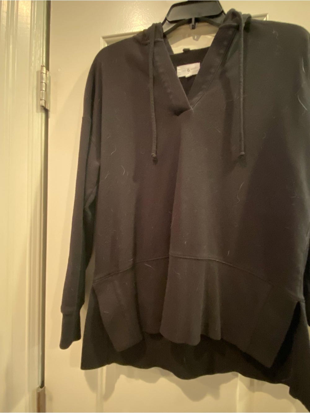 Lou & Grey Black V-Neck Hoodie sweatshirt size S